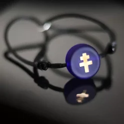 Michaël Vessière Bracelet Croix De Lorraine Bleu Translucide Sur Cordon