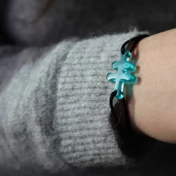 Outlet Michaël Vessière Bracelet Croix De Lorraine Turquoise Pate De Verre