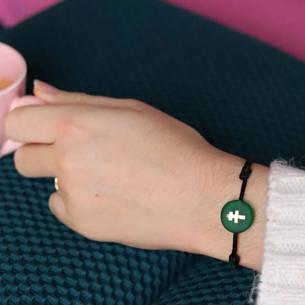 New Michaël Vessière Bracelet Croix De Lorraine Vert Sur Cordon