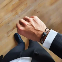 Outlet Michaël Vessière Bracelet Rock Porte-Bonheur Pierre Noire Sur Cordon Noir