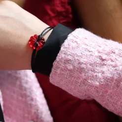 Discount Michaël Vessière Bracelet Rosace Cristal Rouge - Cordon Noir